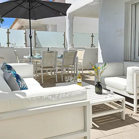 아파트 Ivy Nueva Andalucia, Near Puerto Banus *