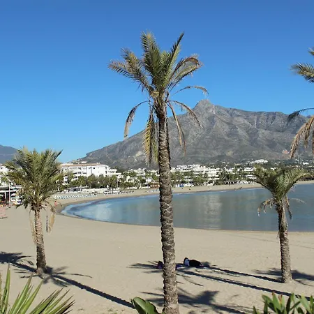 Ivy Nueva Andalucia, Near Puerto Banus شقة ماربيا